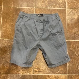 EUC gently worn Hollister size medium blue shorts please see pictures.